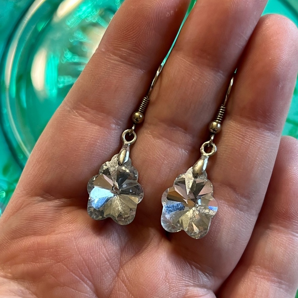 Vintage Clear Crystal Flower Dangle Silver Tone Metal Artisan Made Earrings